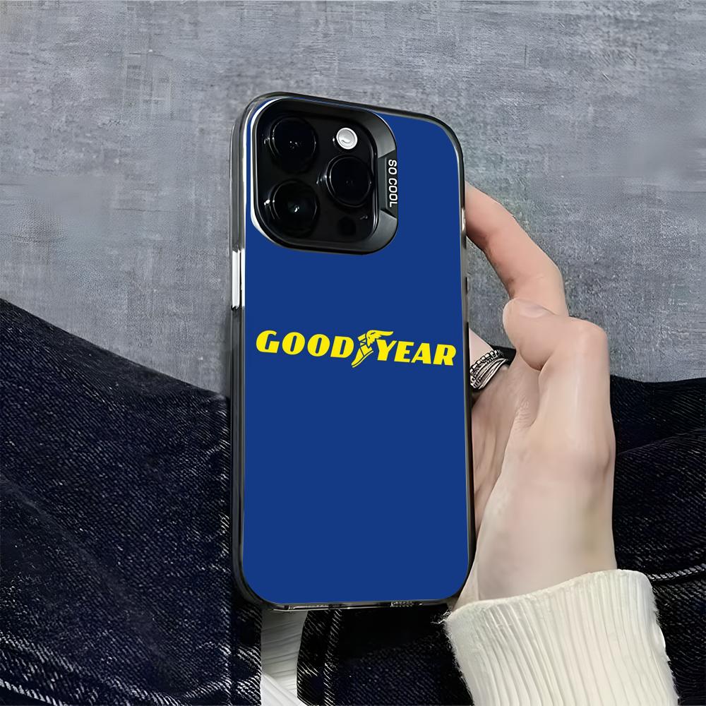 グッドイヤー製 lMDカラー シルバーシェル iPhone  - Shelly のレビューと価格